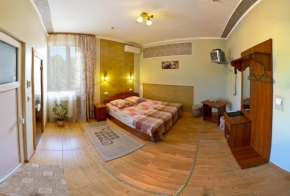 Отель Pallada Motel  Львов